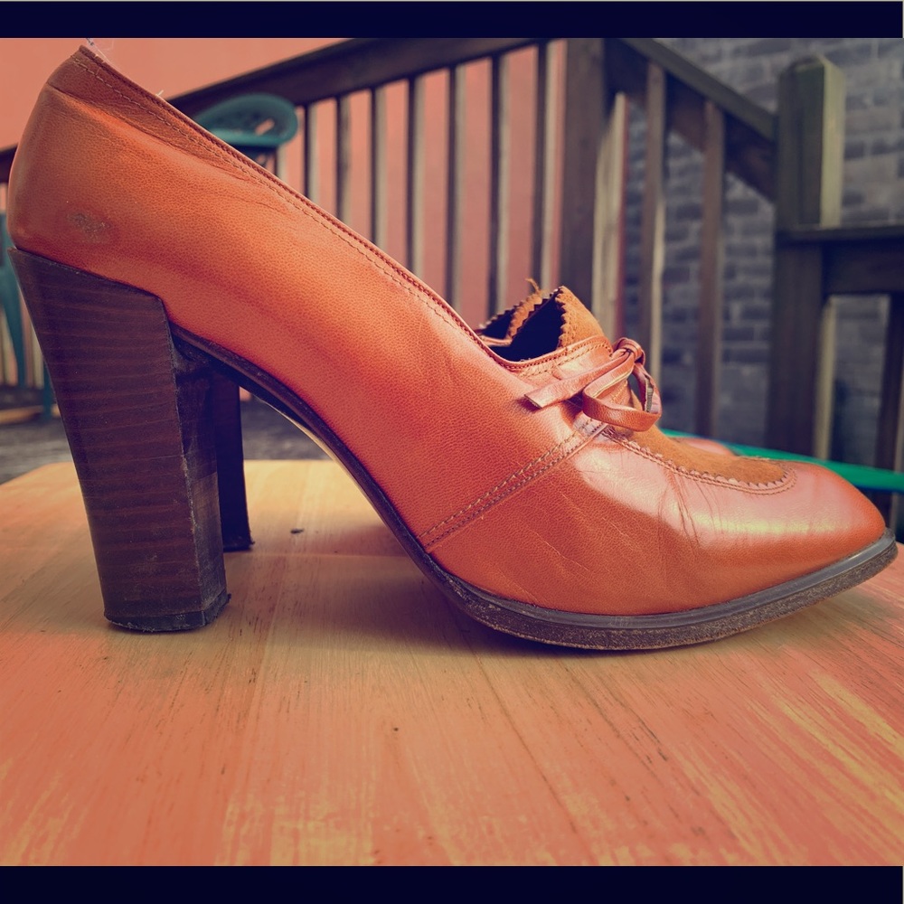 Vintage Christian Dior tan leather and suede heels